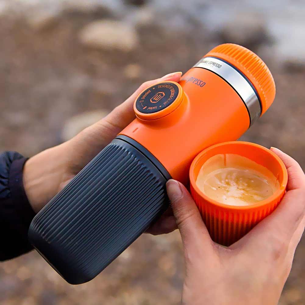 Machine à Expresso portable, un cadeau qui touche un homme